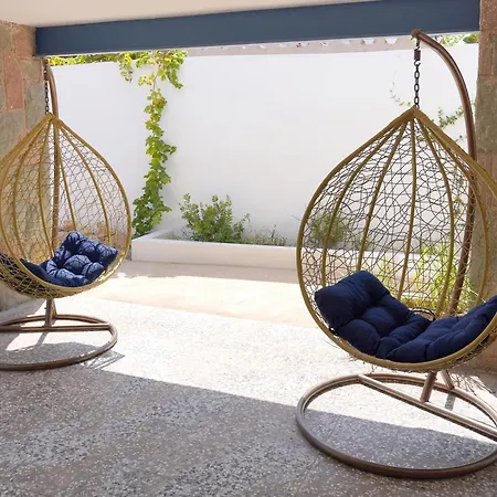 Newly Furnished Cozy House Next To The Beach Calafell Exterior foto
