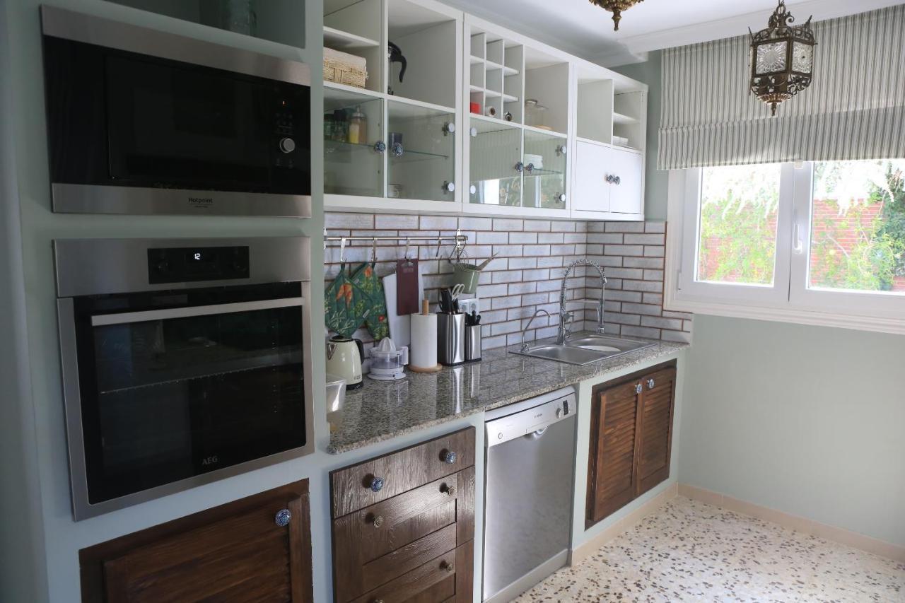 Newly Furnished Cozy House Next To The * Calafell