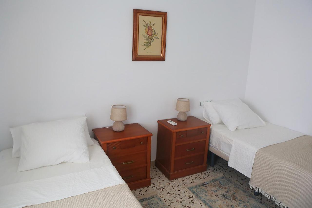 Newly Furnished Cozy House Next To The * Calafell